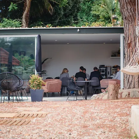 A House In - Adults Only Hotel Estoril