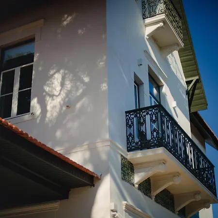 A House In - Adults Only Estoril