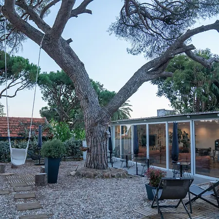 Hotel A House In - Adults Only