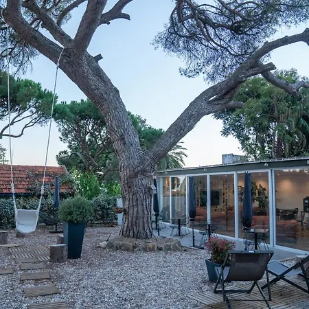 A House In - Adults Only Estoril
